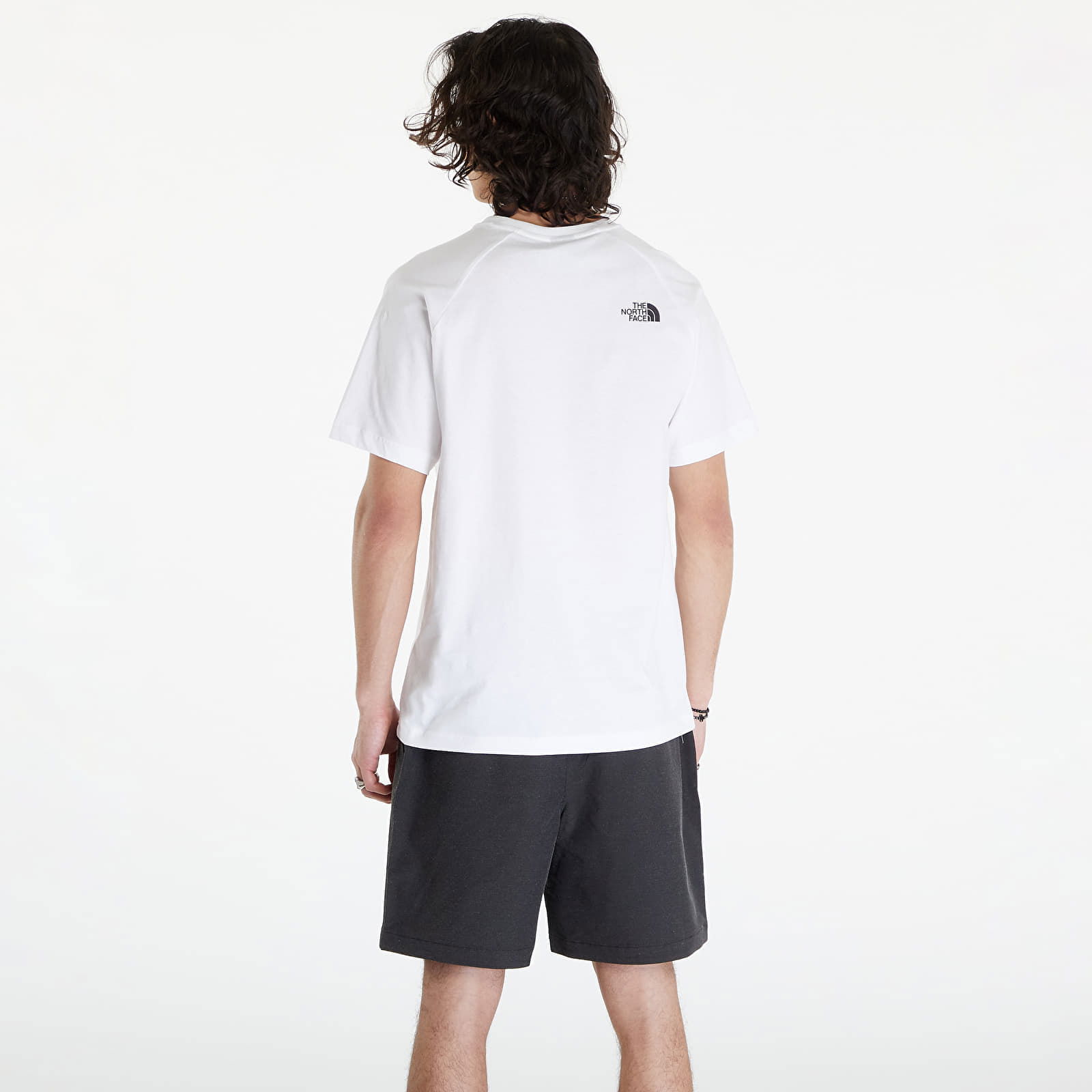 Raglan Redbox Tee TNF White