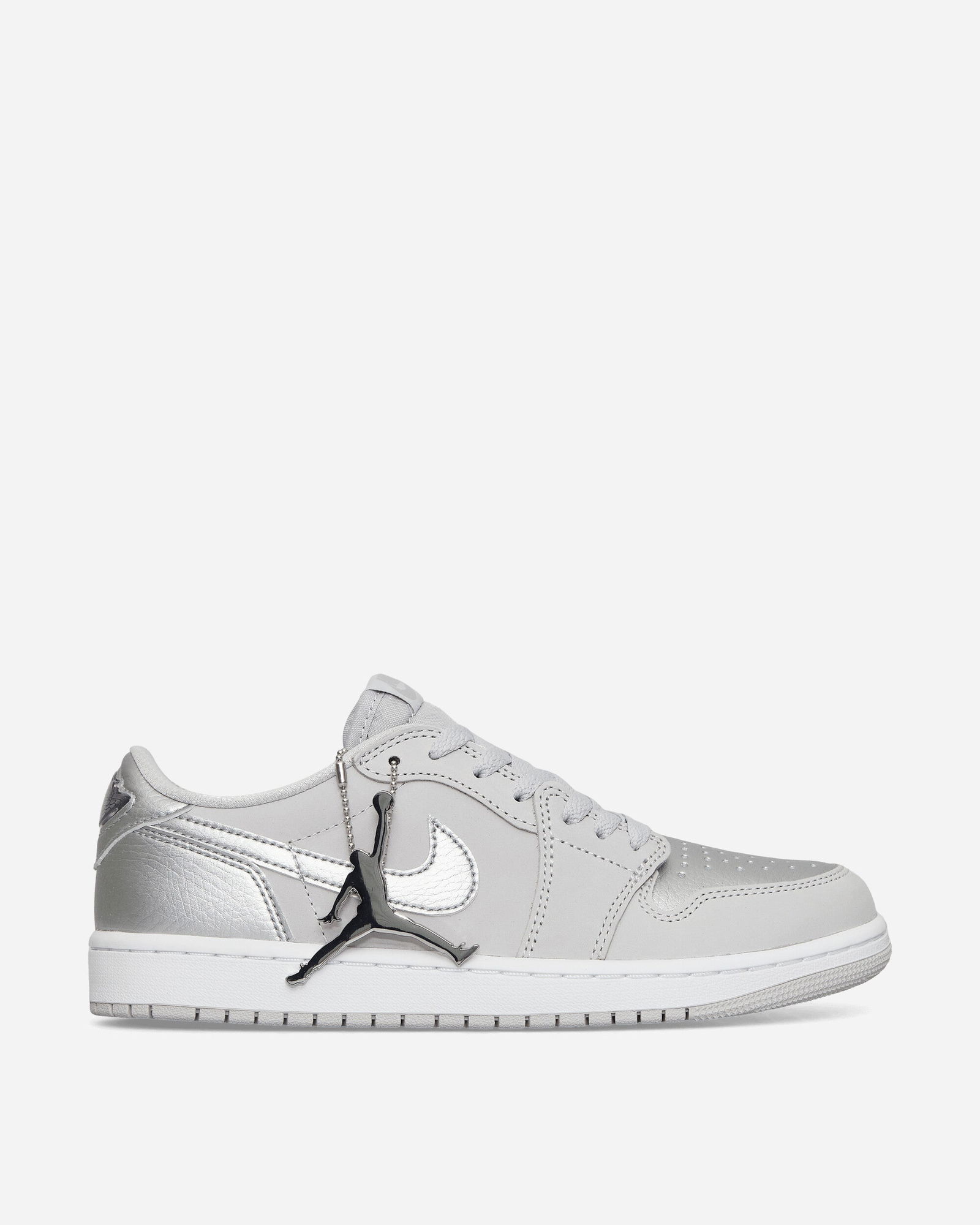 Air Jordan 1 Retro Low OG "Metallic Silver"