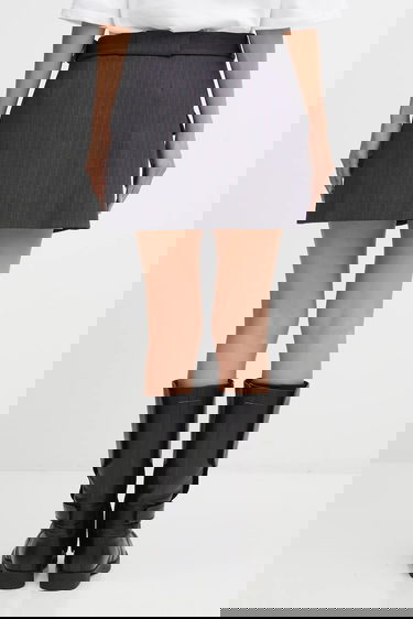 Sukňa GANNI Tailored Pinstripe Mini Skirt with Asymmetrical Hem, Grommet Belt, and Flap Pockets Šedá | W0711, 2