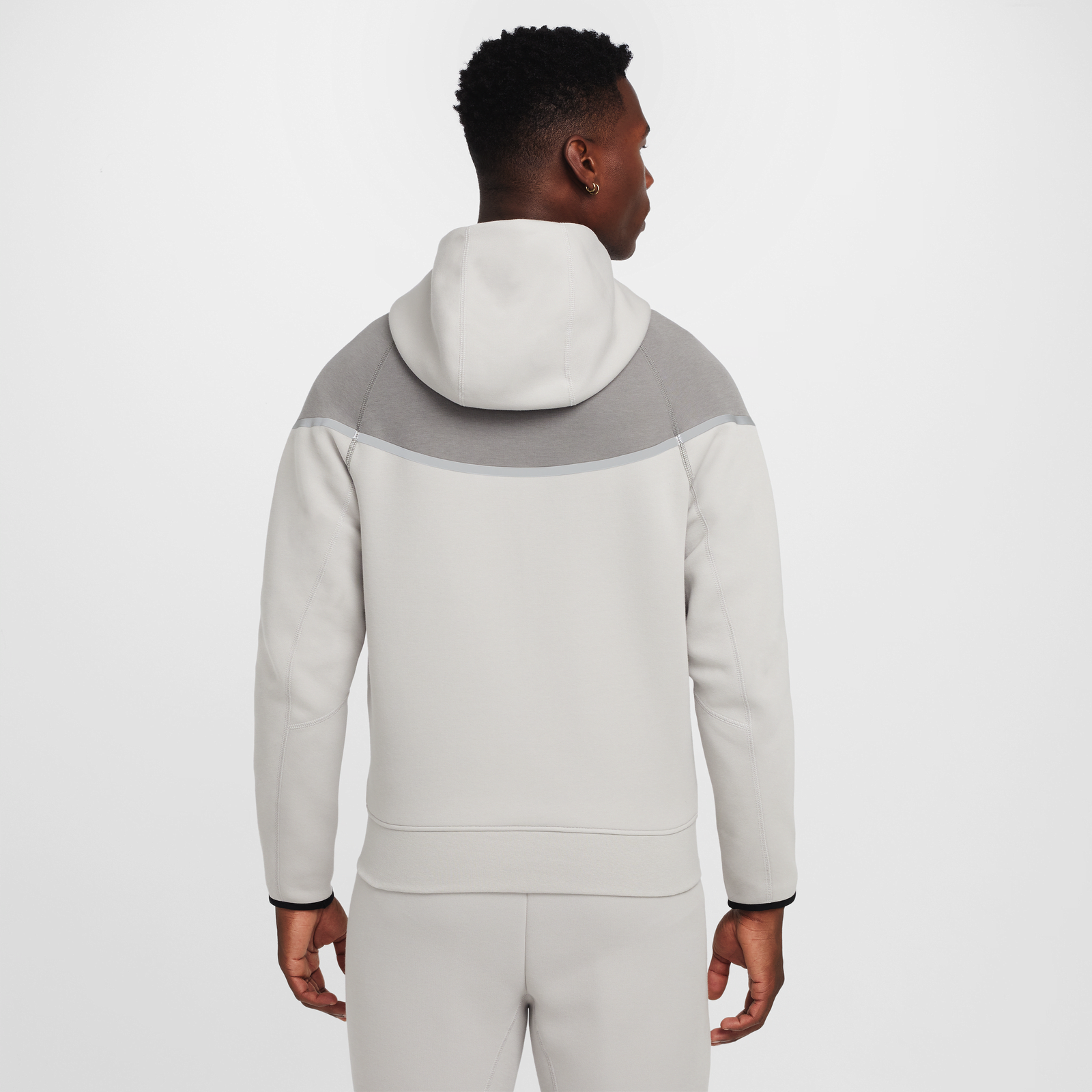 Tech Windrunner Hoodie Grey