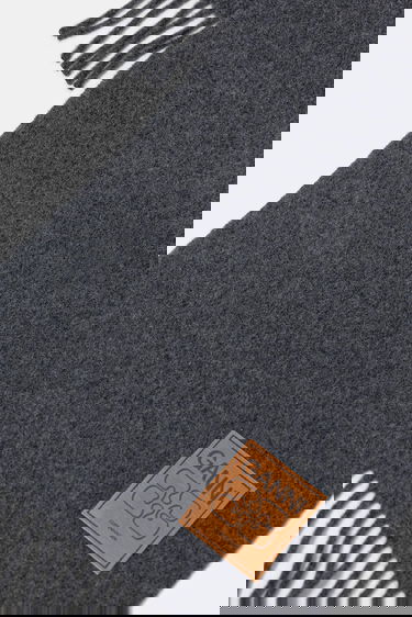 Šál GANNI Smooth Double Face Wool Solid Scarf Šedá | A6932, 2