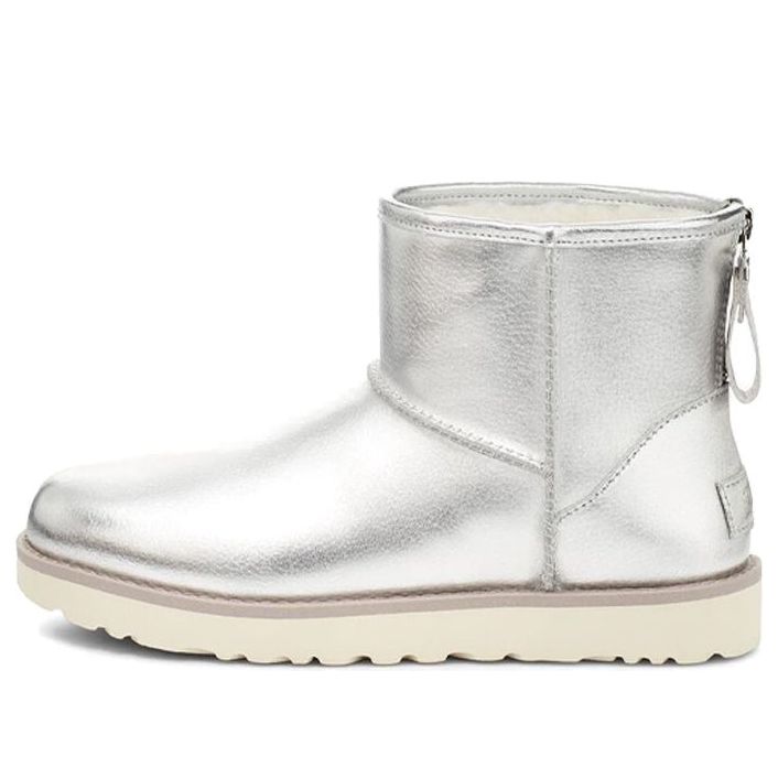 Tenisky a topánky UGG Classic Mini Metallic Boots Metalická | 1122670-SLVM, 0