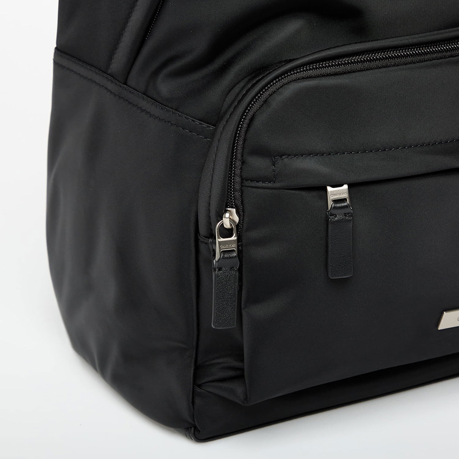 Batoh CALVIN KLEIN Calvin Klein Sleek Round Backpack Čierna | LV04D3143G UB1, 1