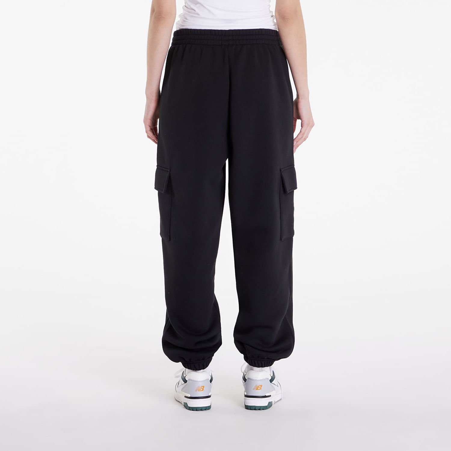 Tepláky adidas Originals Essentials Cargo Pants Black Čierna | IY9689, 1