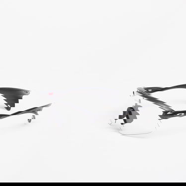 Slnečné okuliare OAKLEY Satisfy Stunt Devil Clear Photochromic Polycarbonate Sunglasses Čierna | 0OO9517-95171439, 3