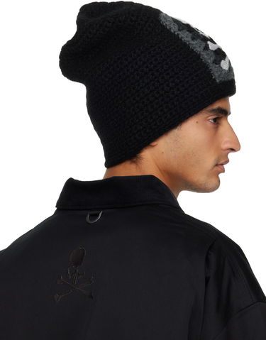 Kulicha Mastermind WORLD Hand Knitted Beanie with Skull and Crossbones Patch Čierna | MW25S15-KN007-101, 2