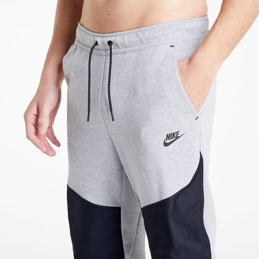Tepláky Nike Sportswear Tech Fleece Joggers Šedá | DR6171-063, 4