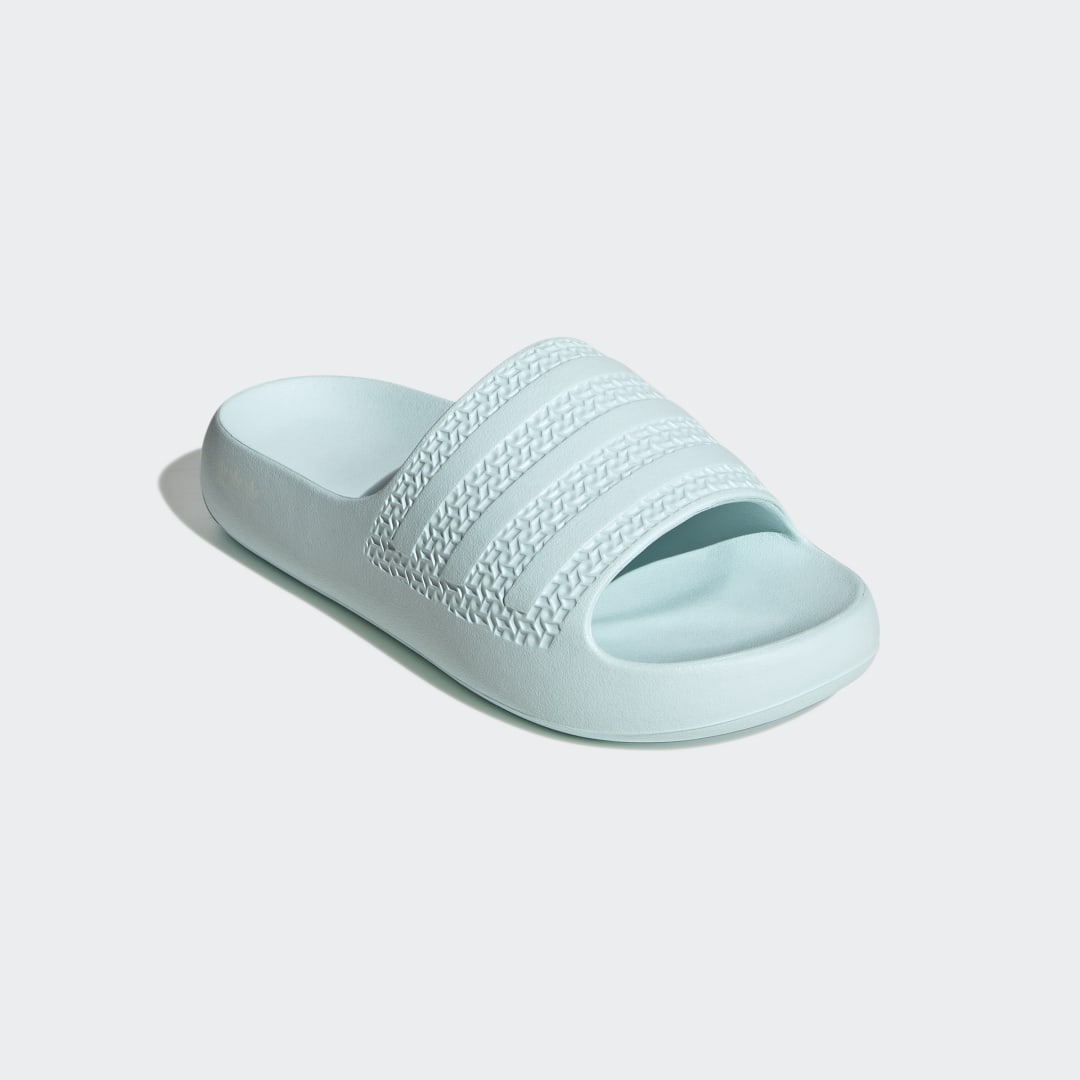 Adilette Ayoon