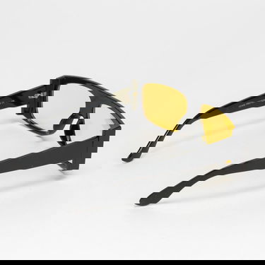 Slnečné okuliare Urban Classics Sunglasses Raja With Strap Čierna | TB4300 black/yellow, 1