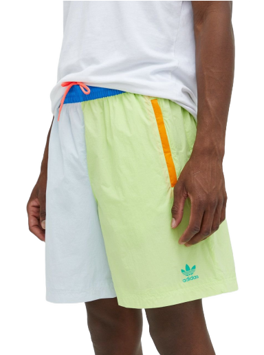 Šortky adidas Originals Shorts Žltá | HC2142