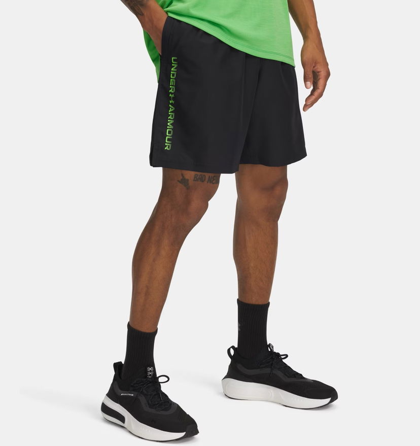 Šortky Under Armour Tech Woven Wordmark Shorts Čierna | 1383356-005