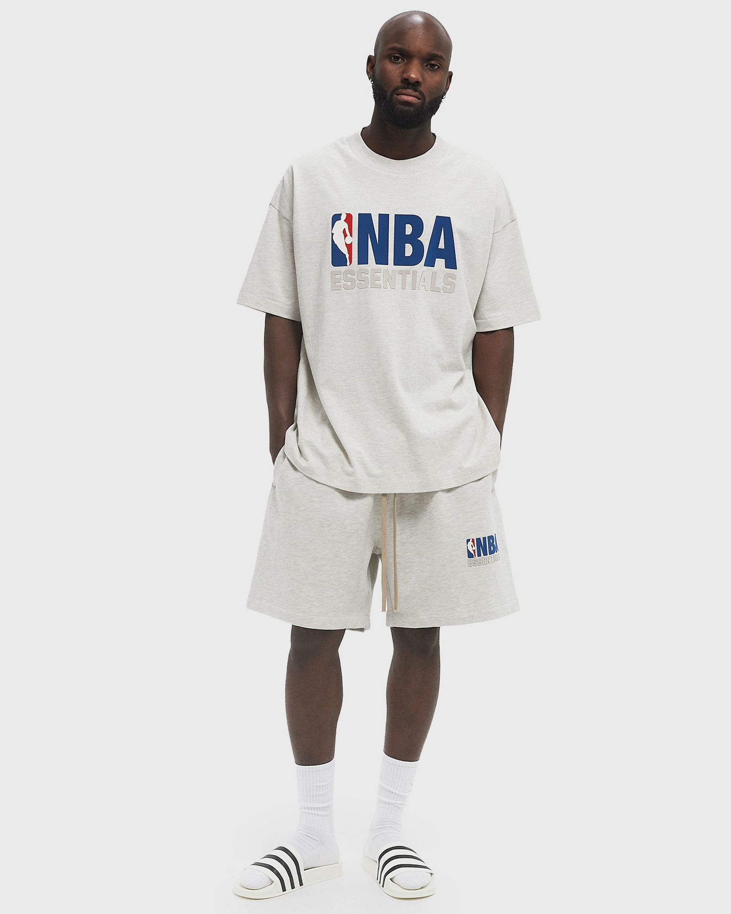Tričko Fear of God Fear of God Essentials NBA Short Sleeve T-Shirt Size XL Šedá | 125AL244000F, 1