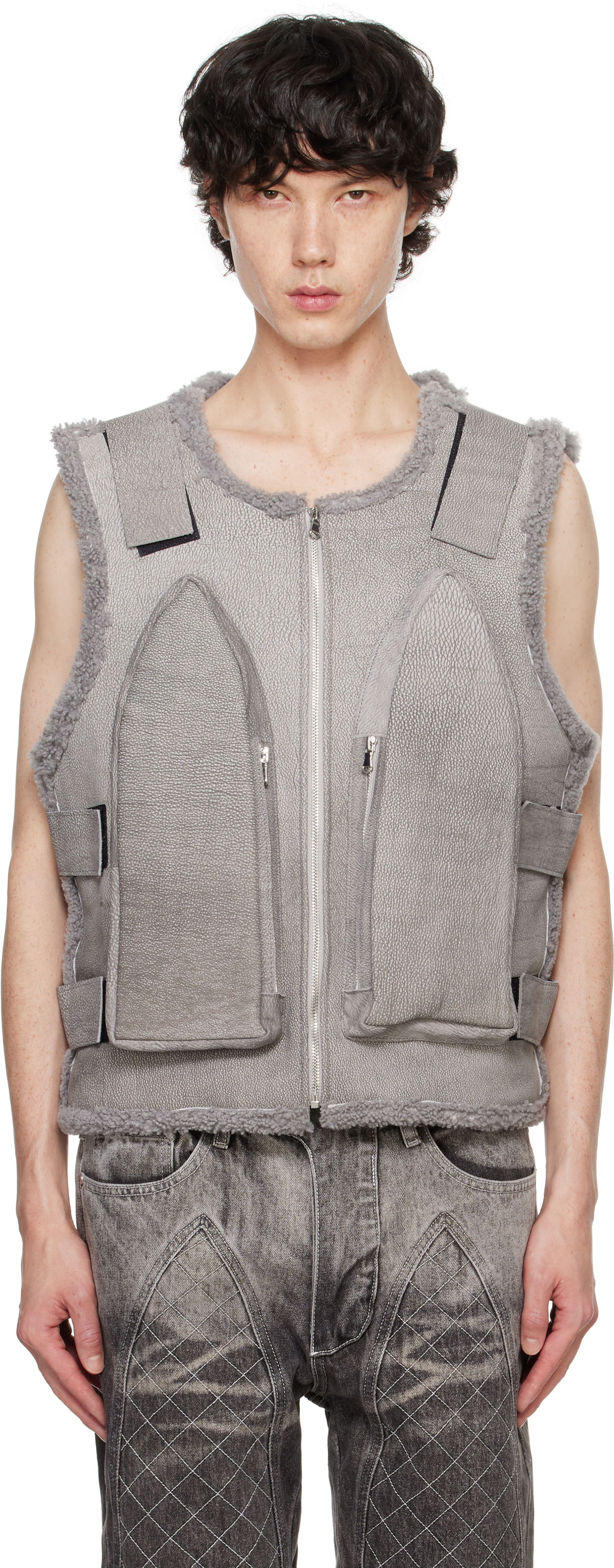Vesta Who Decides War Leather Vest With Pockets Šedá | 1130840021FW24, 0