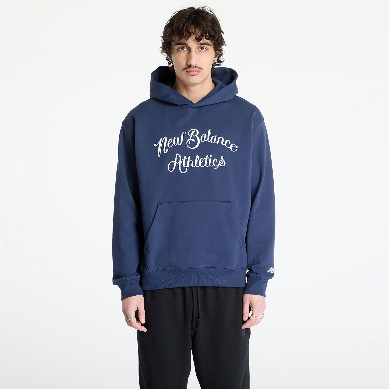 Mikina New Balance Athletics Relaxed League Hoodie Navy | MT51935NNY, 0