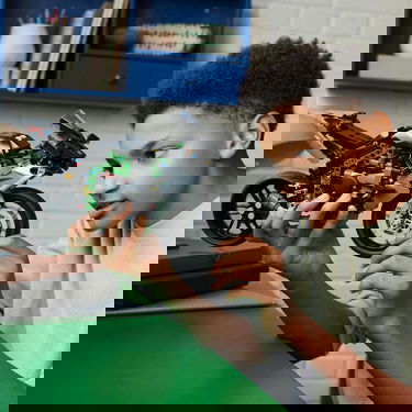 Zberateľské LEGO Technic 42170 Kawasaki Ninja H2R Motorcycle Rôznofarebný | 42170LEG, 1