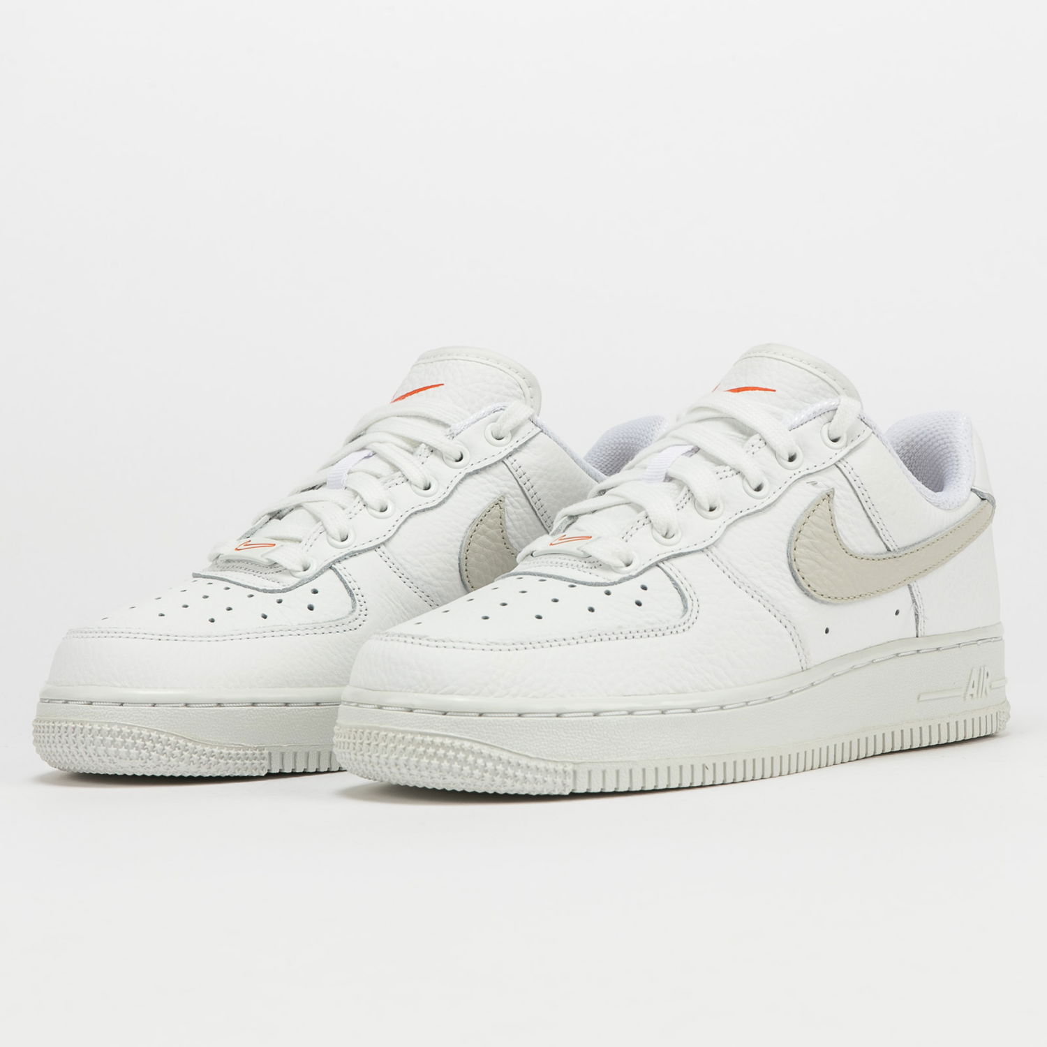 Tenisky a topánky Nike WMNS Air Force 1 '07 Biela | DC1162-100, 1