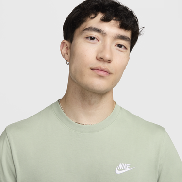 Tričko Nike Sportswear Club Zelené | AR4997-371, 2