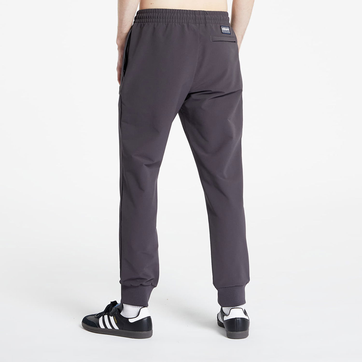 Tepláky adidas Originals Suddell Tracksuit Bottoms Šedá | IN6758, 1