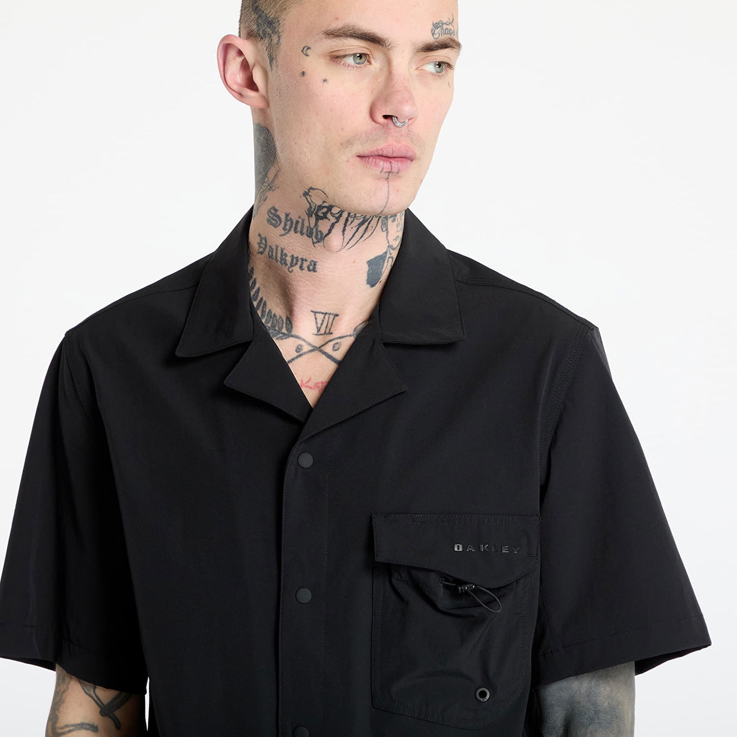 Košeľa OAKLEY Oakley Cuban Collar Short Sleeve Shirt Čierna | FOA406864-02E, 1