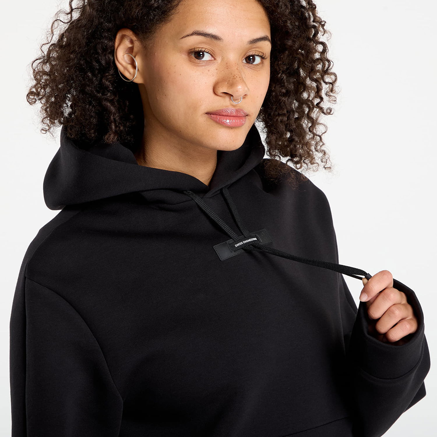 Mikina On Running Focus Tech Hoodie Čierna | 1WF30360553 W, 1