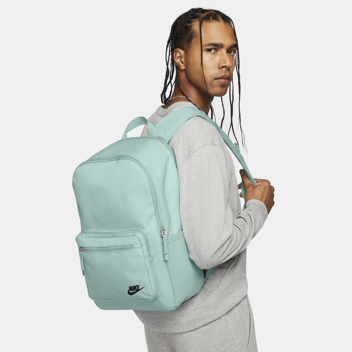 Batoh Nike Heritage Eugene 23l Tyrkysová | DB3300-309, 1