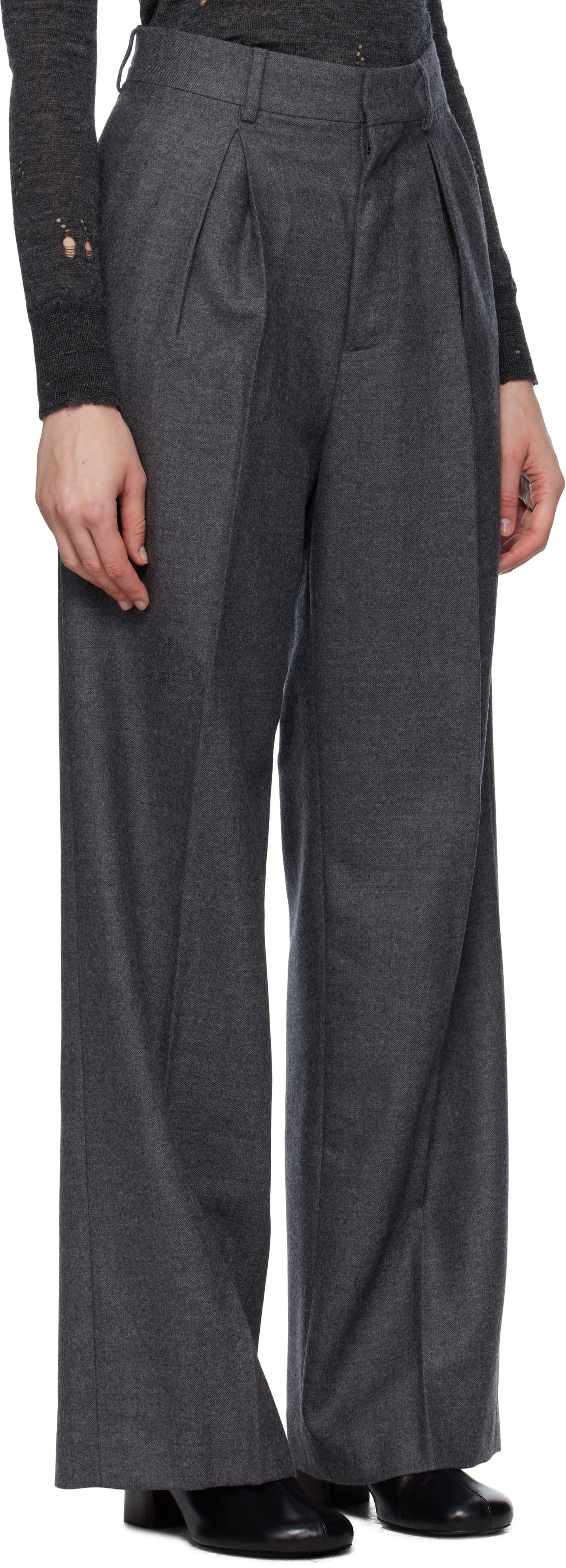 Nohavice Maison Margiela MM6 Maison Margiela Tailored Wool Trousers Šedá | S52KA0540 M35466, 1