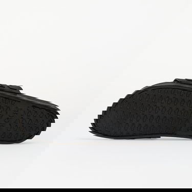 Tenisky a topánky adidas Originals Mercedes - AMG Petronas Formula One Team Adilette Comfort Slides Čierna | JR1070, 1