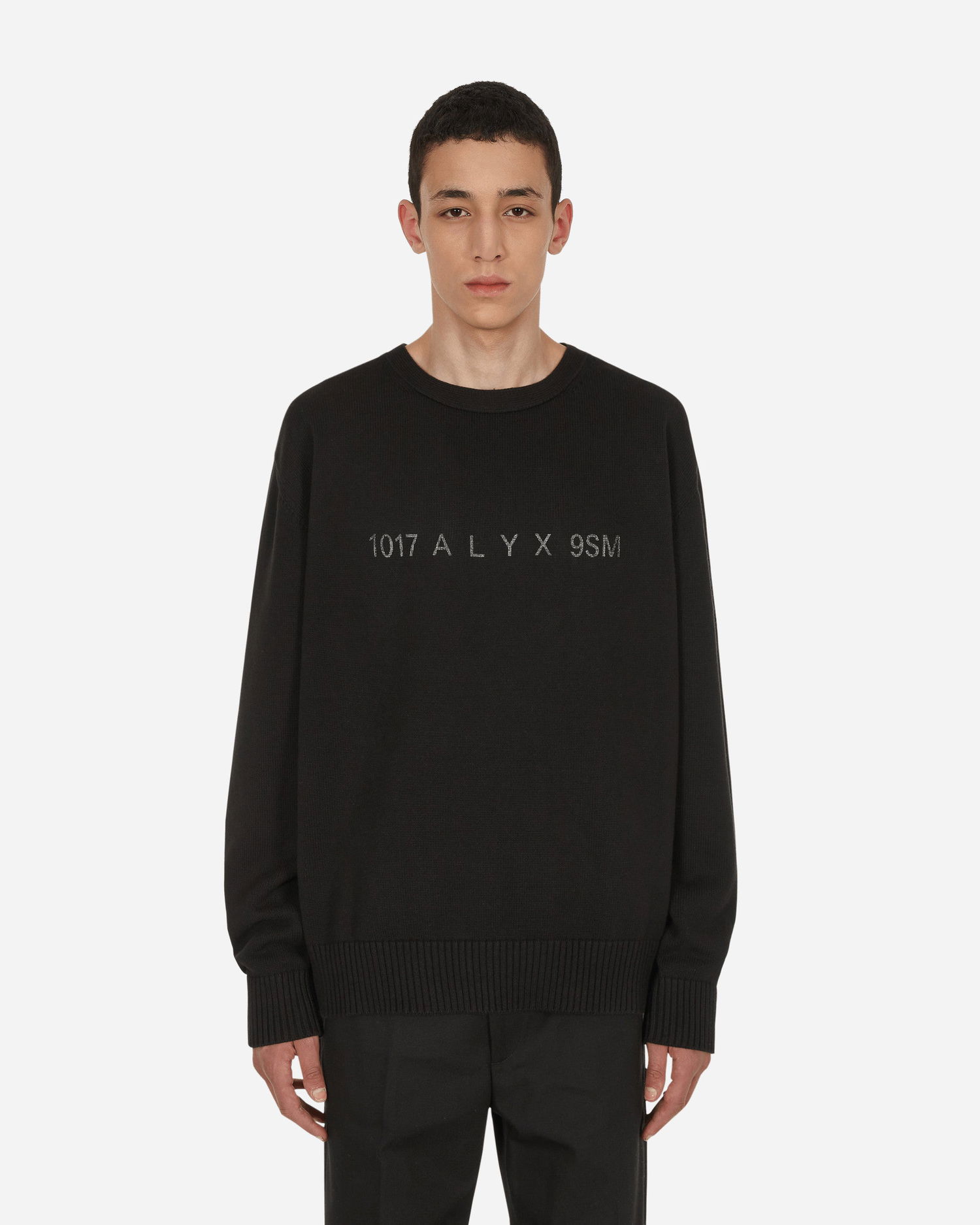 Tričko 1017 ALYX 9SM Treated Logo Crewneck Sweater Čierna | AAMKN0122YA01 BLK0001, 1