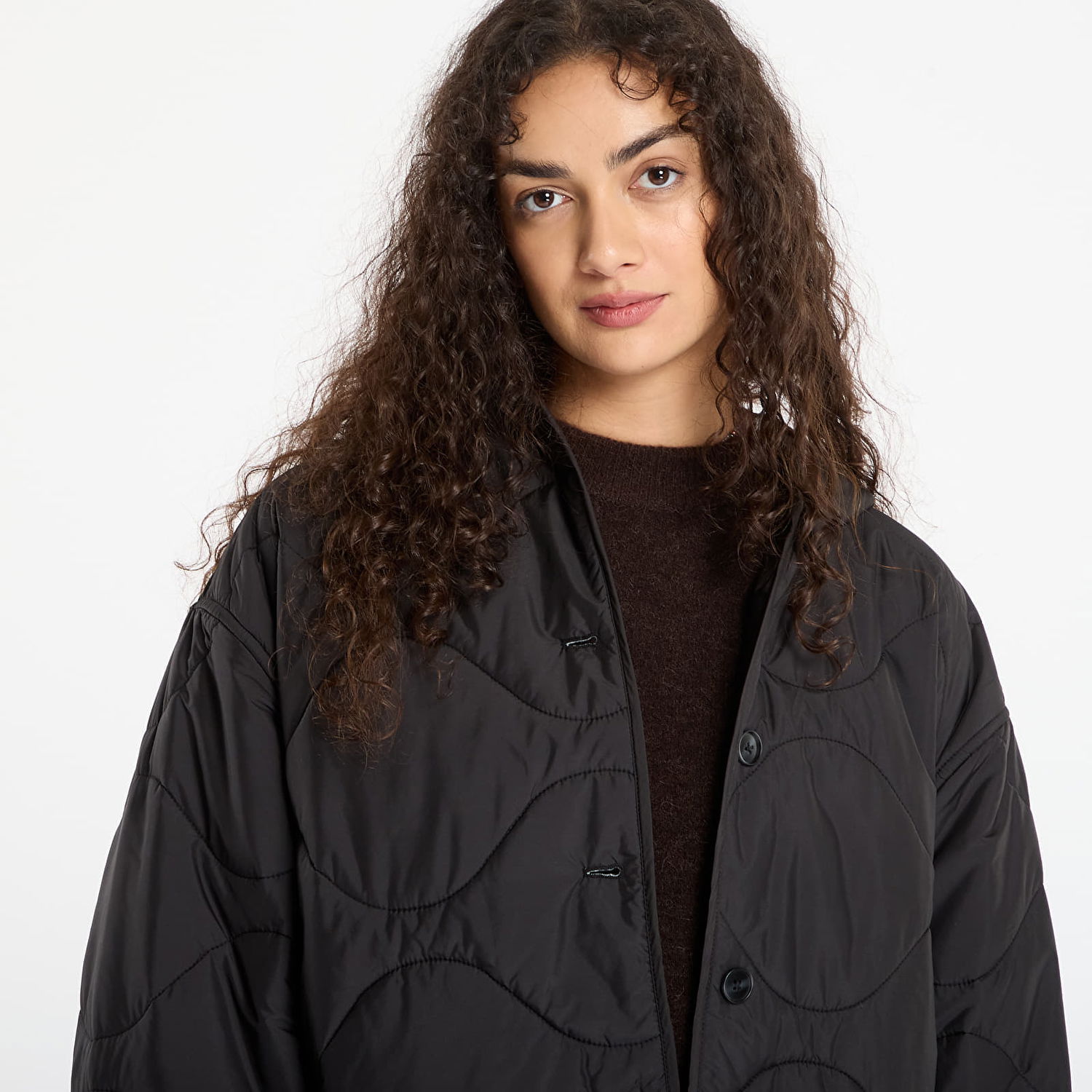 Bunda Samsoe Samsoe Wavy Quilted Jacket Sadonna Čierna | F25300147_CLR000021, 1