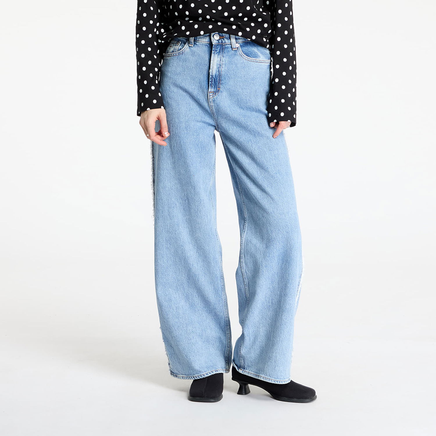 Džínsy Tommy Hilfiger Tommy Jeans Claire High Rise Wide Fringe Jeans W31/L32 Modrá | DW0DW20591 1AB, 0