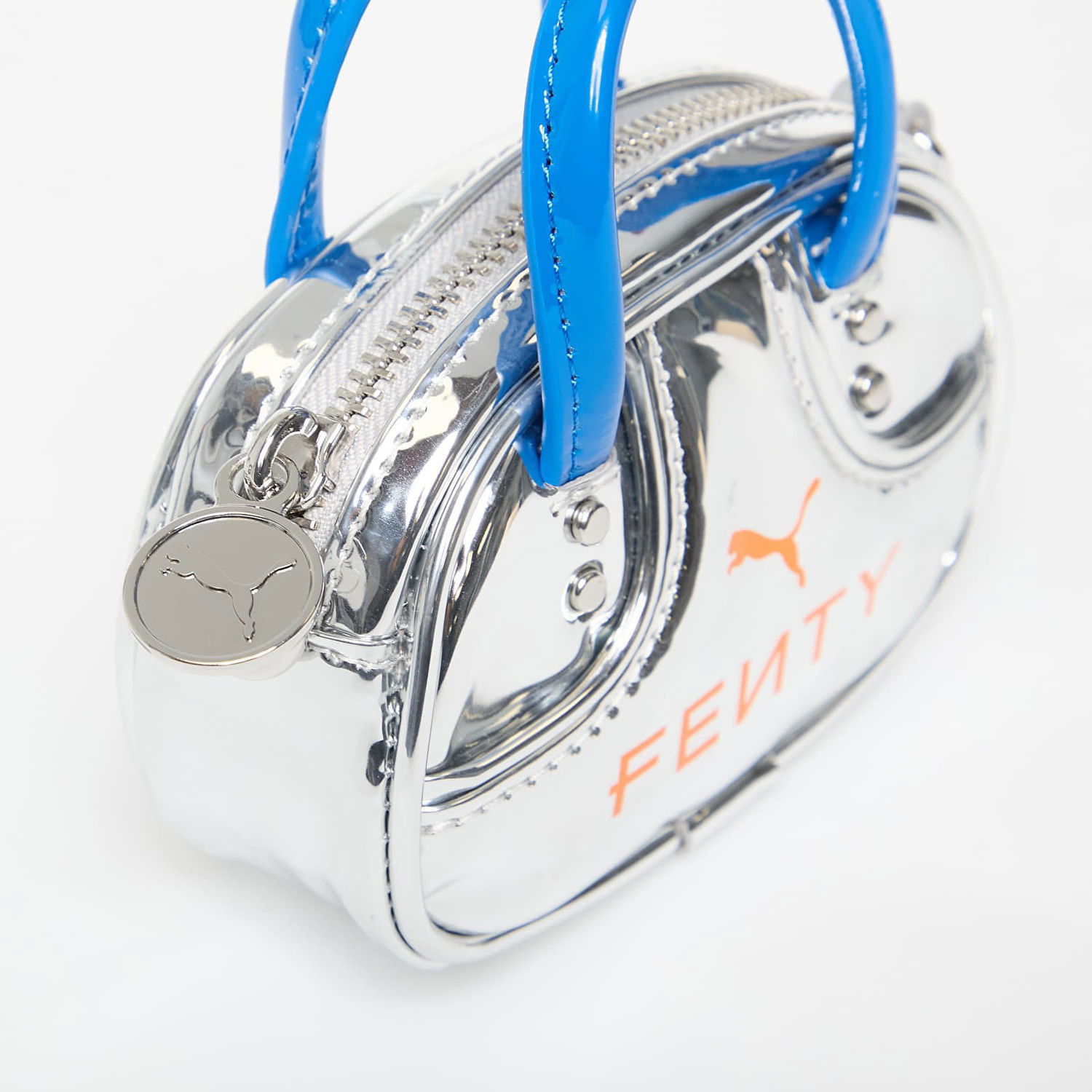 Kabelka Puma PUMA x FENTY Pocket Grip Bag Metalická | 9247601, 1