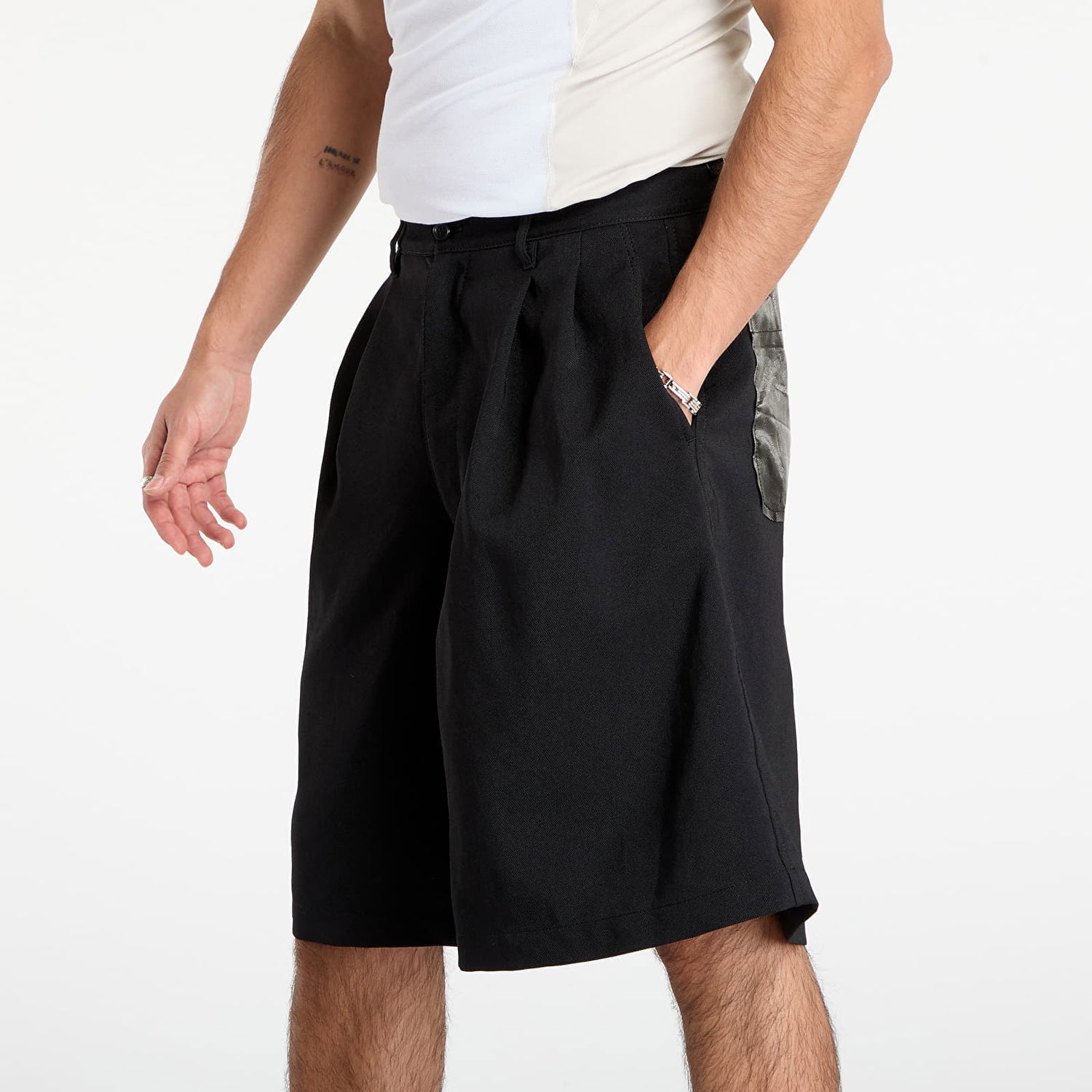 Šortky Comme des Garçons Comme des Garçons SHIRT Short Pleated Trousers With Patch Pockets Čierna | FP-P502-W25 Black, 1