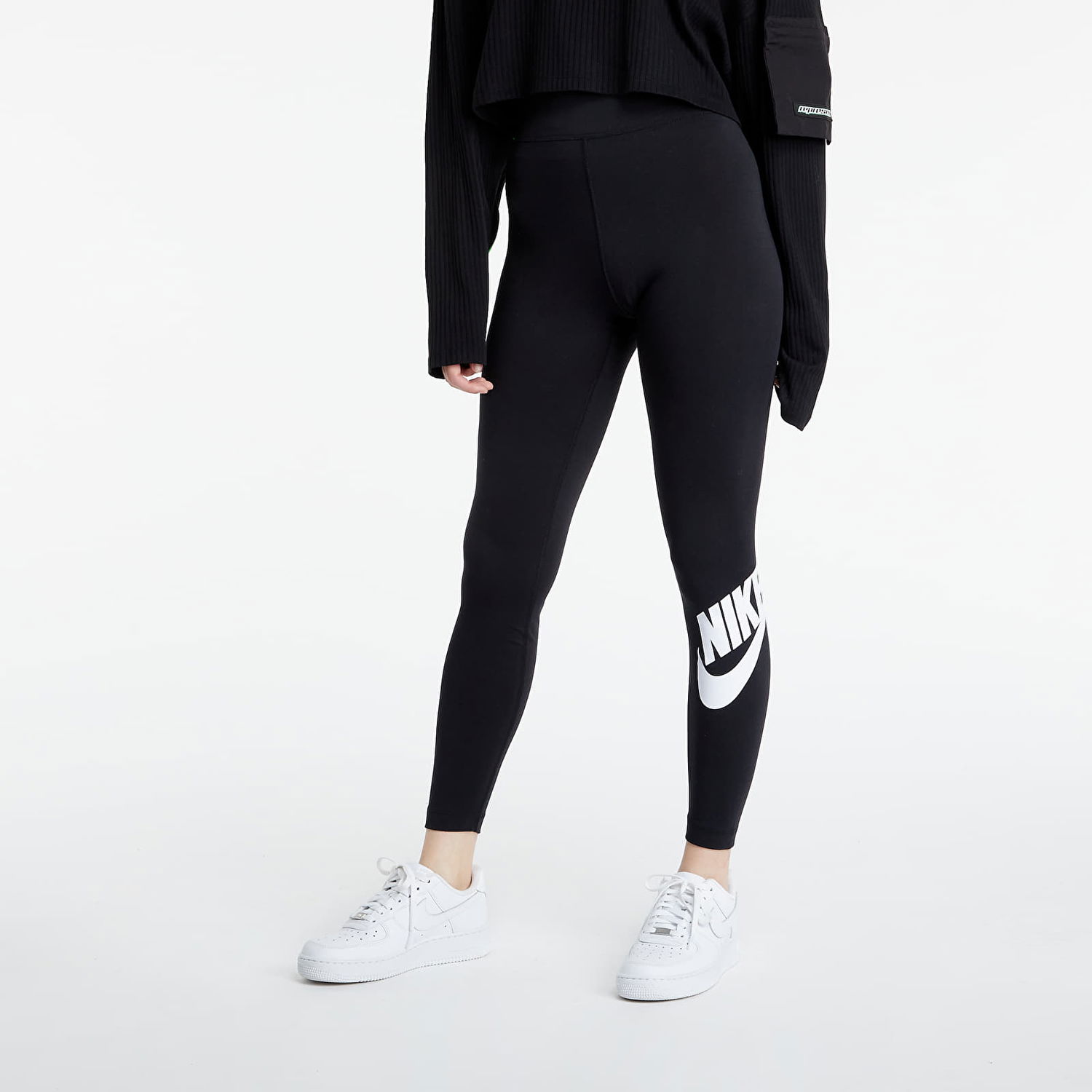 Legíny Nike Sportswear Essential High-Rise Leggings Čierna | CZ8528-010, 0