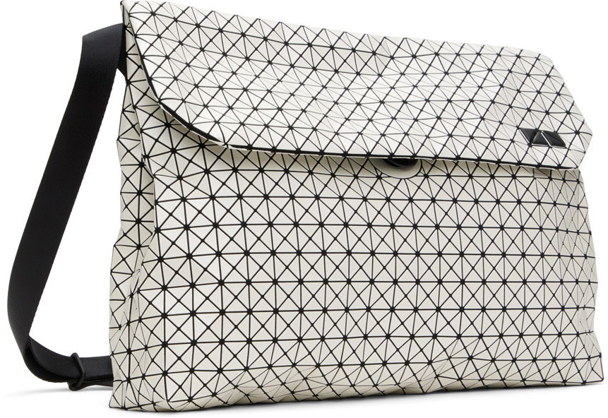 Geometric Pattern Shoulder Bag