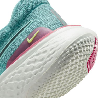 Tenisky a topánky Nike ZoomX Invincible Run Flyknit 2 W Tyrkysová | DC9993-300, 1