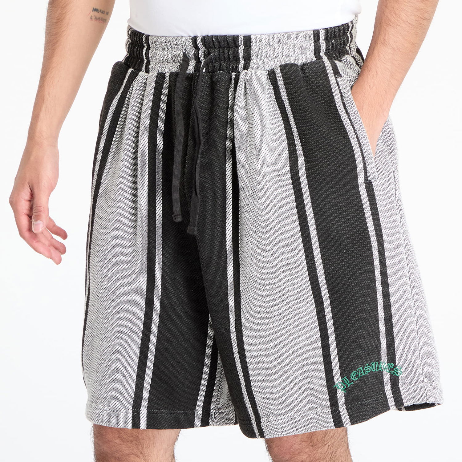 Šortky Pleasures PLEASURES Rug Wide Shorts Rôznofarebný | P25SU028 BLACK, 1