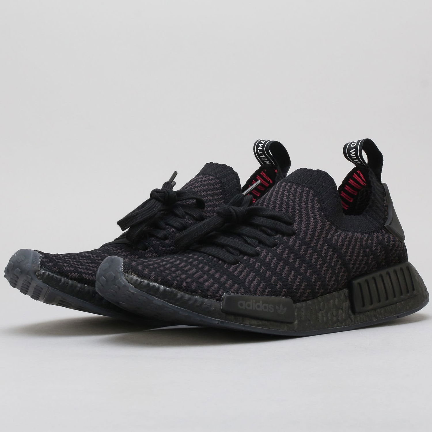 Tenisky a topánky adidas Originals NMD_R1 Primeknit STLT ''Triple Black'' Čierna | CQ2391, 1