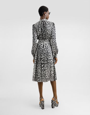 Šaty Dolce & Gabbana Satin Calf-Length Shirt Dress With Leopard Print Rôznofarebný | F6JQUTFS1GTHI13N, 2