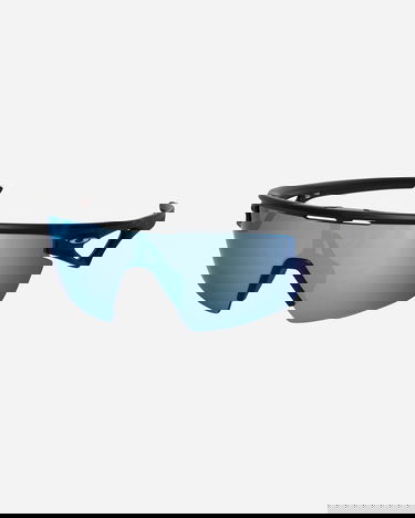Slnečné okuliare OAKLEY Sphaera Sunglasses Matte Black / Prizm Deep Water Modrá | OO9403 05, 3