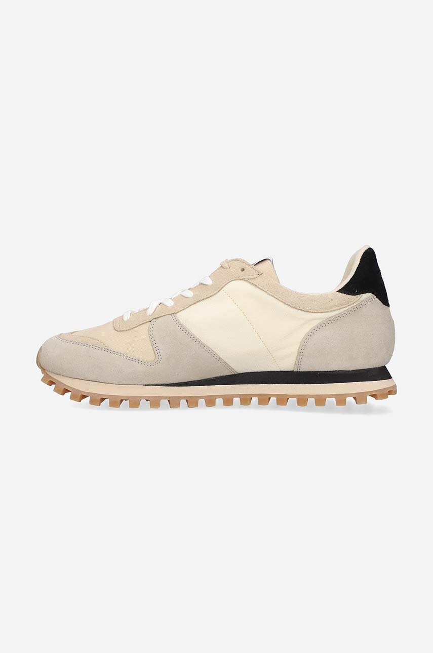 Low Sneakers