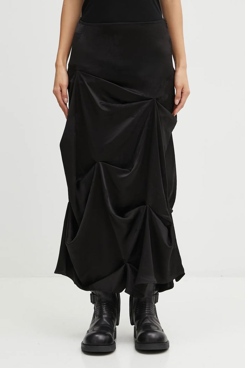 Sukňa GANNI Fluid Satin Jacquard Tuck Detail Long Midi Skirt Čierna | W0997