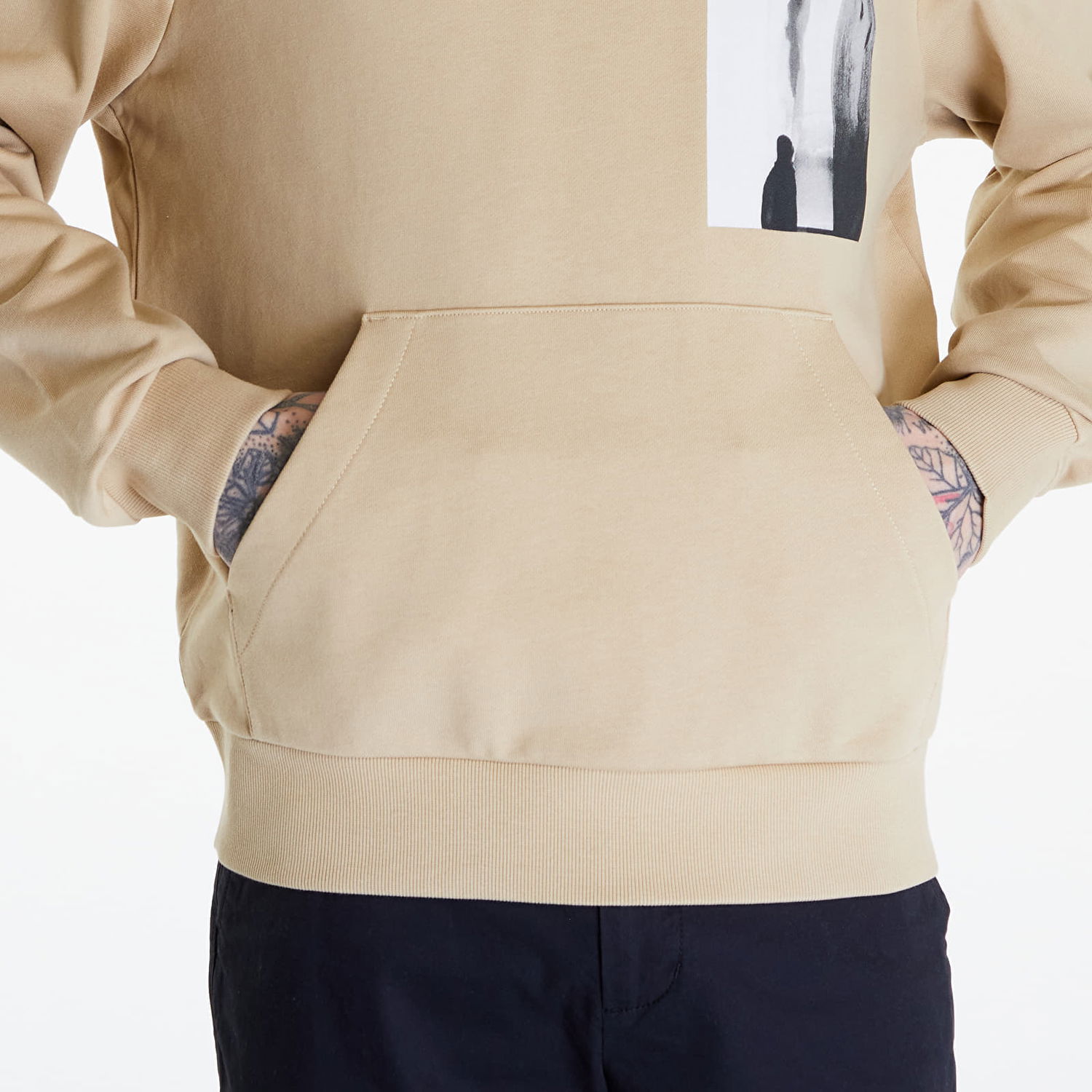 Mikina CALVIN KLEIN Jeans Serenity Multi Graphic Hoodie UNISEX Beige Béžová | J30J325932 PF2, 1