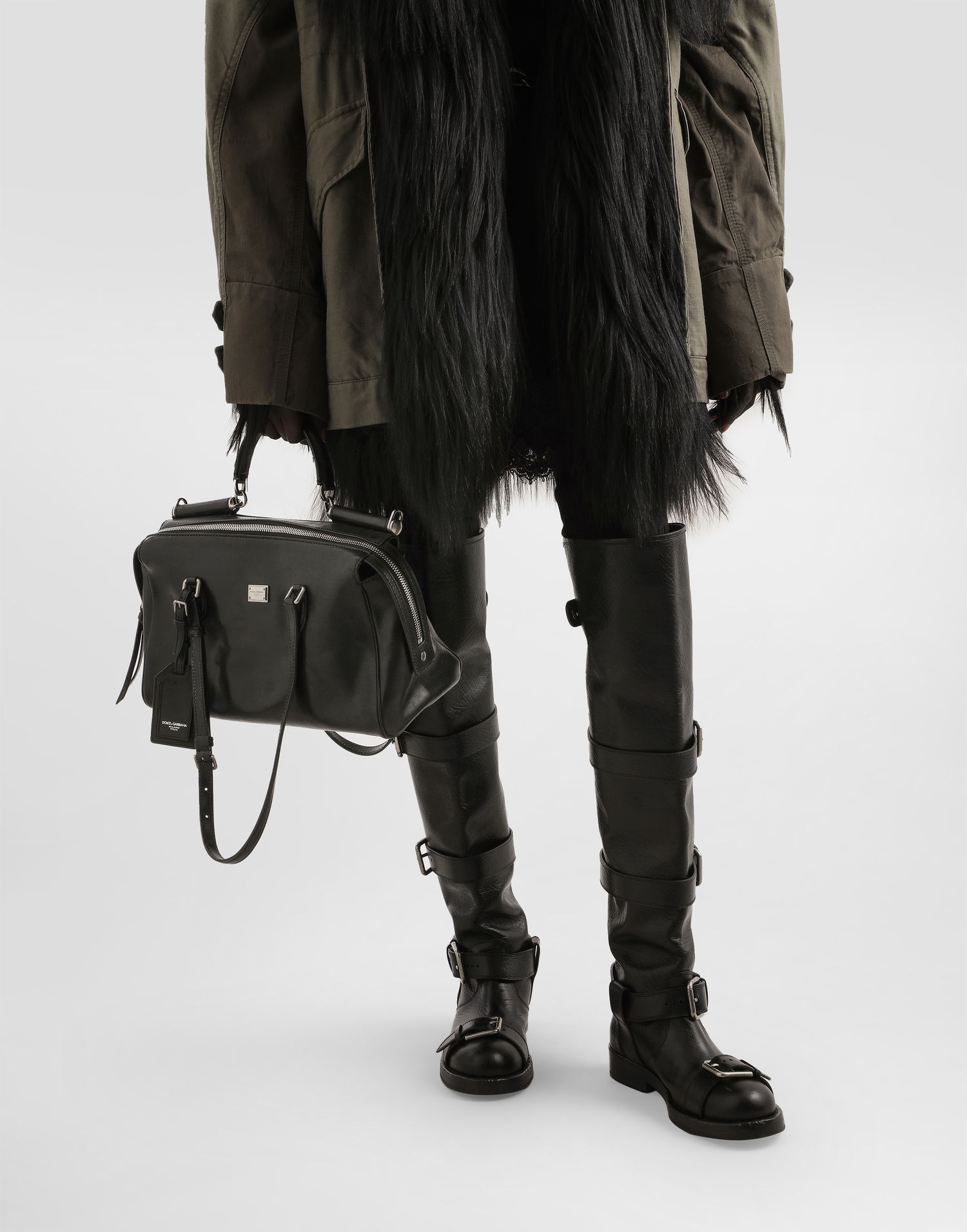 Taška cez rameno Dolce & Gabbana Dolce & Gabbana Vittoria Calfskin Shoulder and Crossbody Bag Čierna | BB7844AW11880999, 1