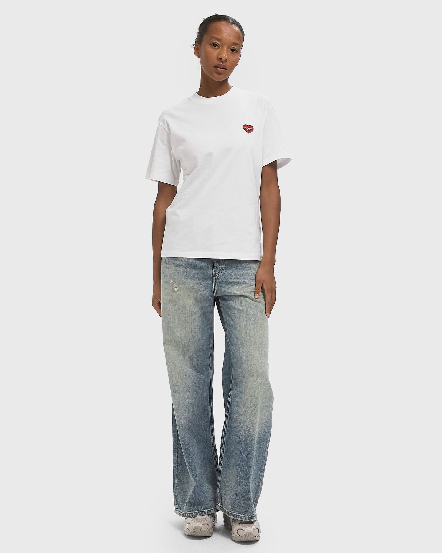 Tričko Carhartt WIP Short Sleeve Heart Patch T-Shirt Biela | I032318-1WZ.XX, 1