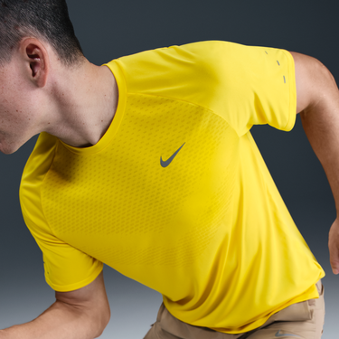 Tričko Nike Nike Stride Dri-FIT ADV Short Sleeve Running T-Shirt Žltá | HV5203-718, 1