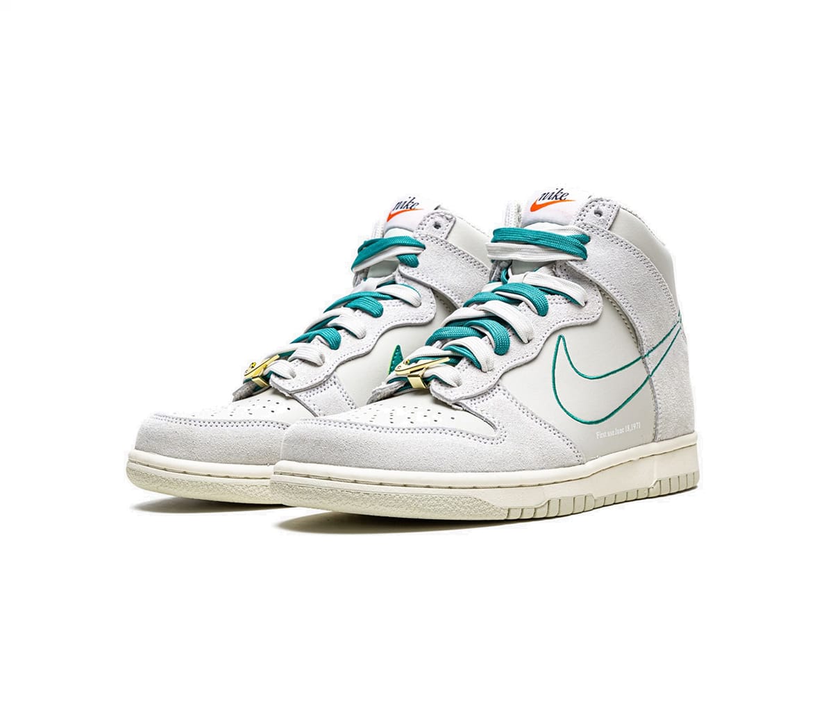 Dunk High "First Use Sail"