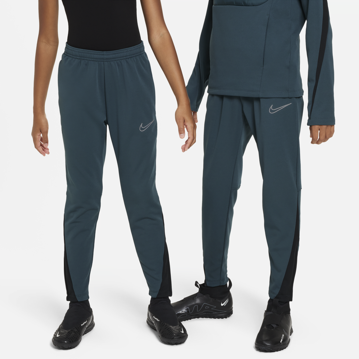 Tepláky Nike Therma-FIT Academy Older Kids' Football Pants Zelené | FJ6182-328, 1