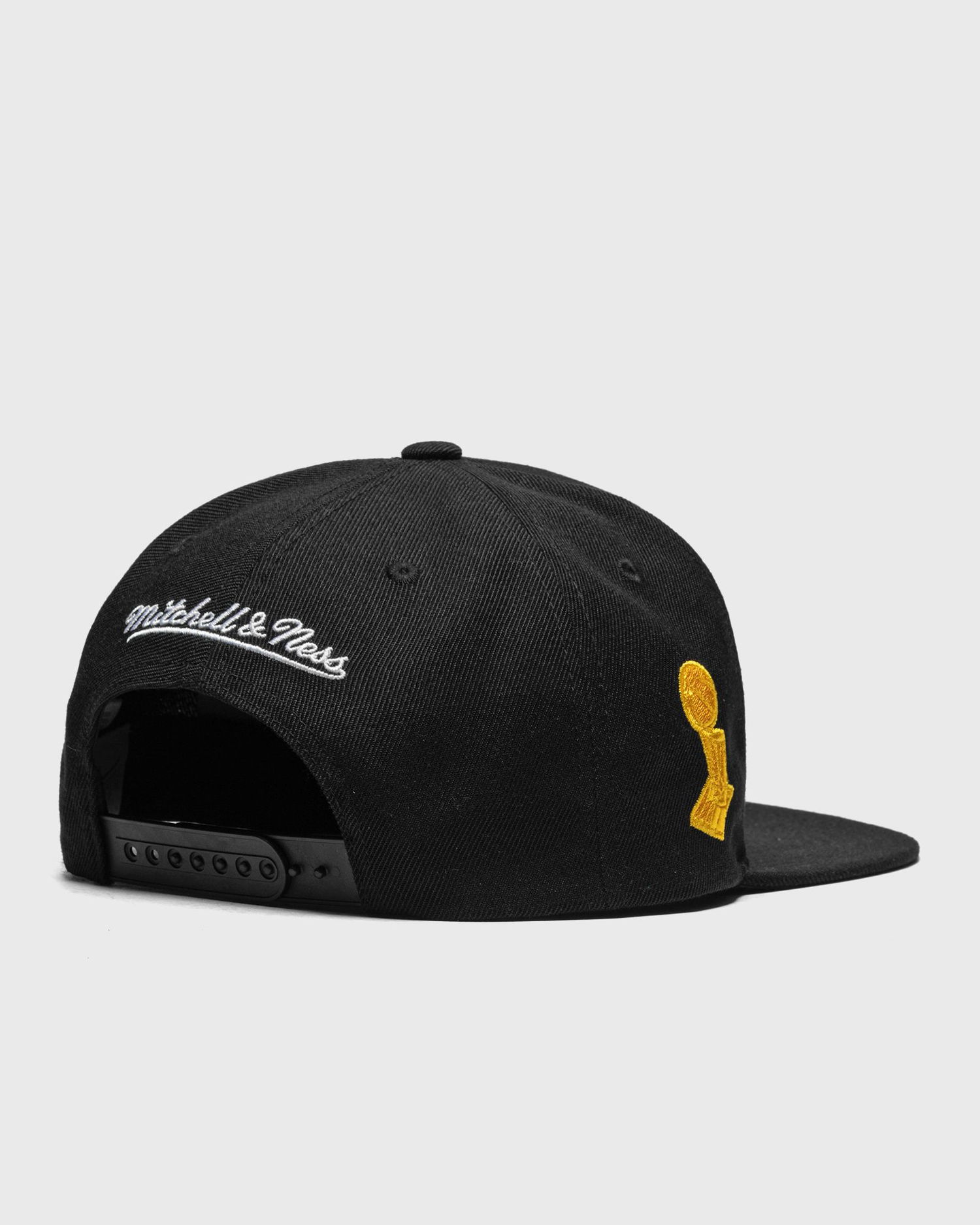 Šiltovka Mitchell & Ness NBA 16 NBA CHAMPS SNAPBACK HWC CAVALIERS Čierna | 195563796870, 1