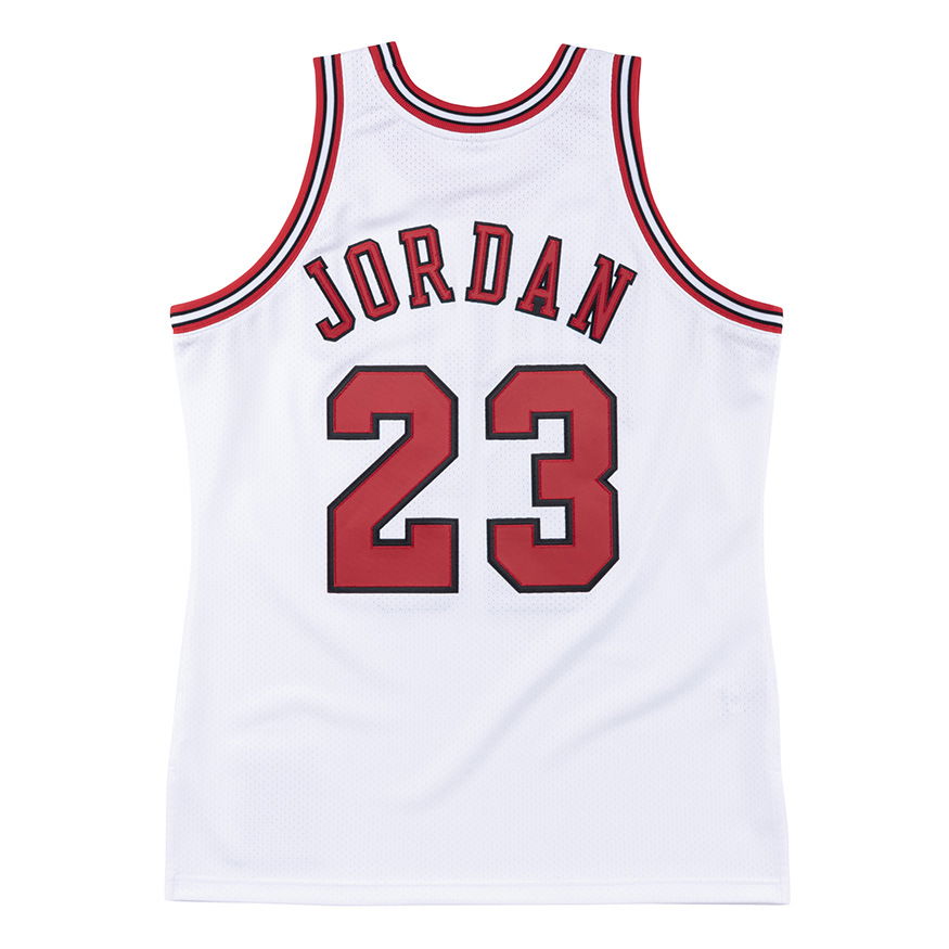 Dres Mitchell & Ness NBA Michael Jordan Chicago Bulls - 1997 - Authentic Jersey Biela | AJY4CP19027-CBUWHIT97MJO, 1