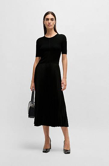 Šaty BOSS Knit Dress with Pleated Skirt Čierna | 50535658, 1
